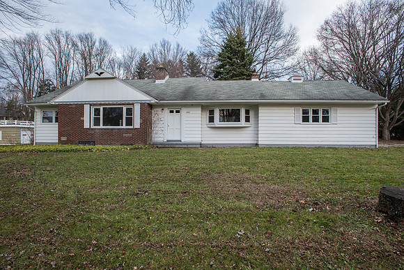 1532ElmGroveAve_2015_JCarroll-2