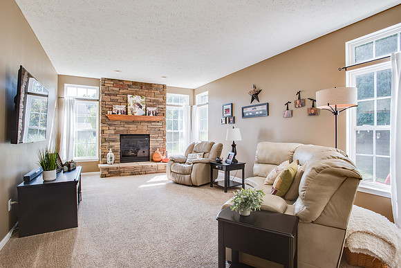 3736-woodglenave-nortonoh-14